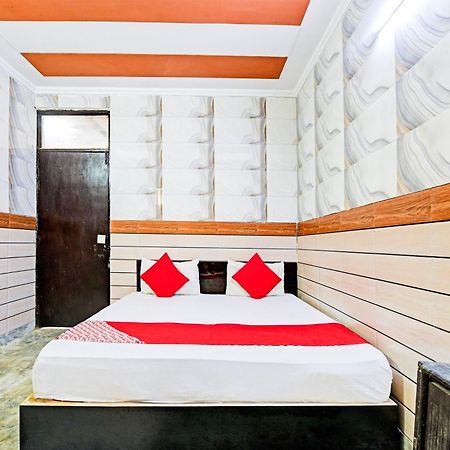Hotel O Granville Нью-Дели Экстерьер фото