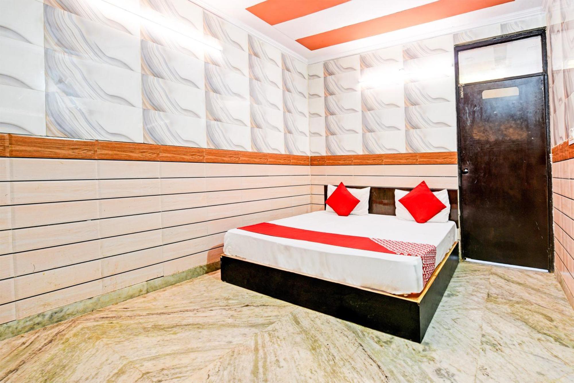 Hotel O Granville Нью-Дели Экстерьер фото
