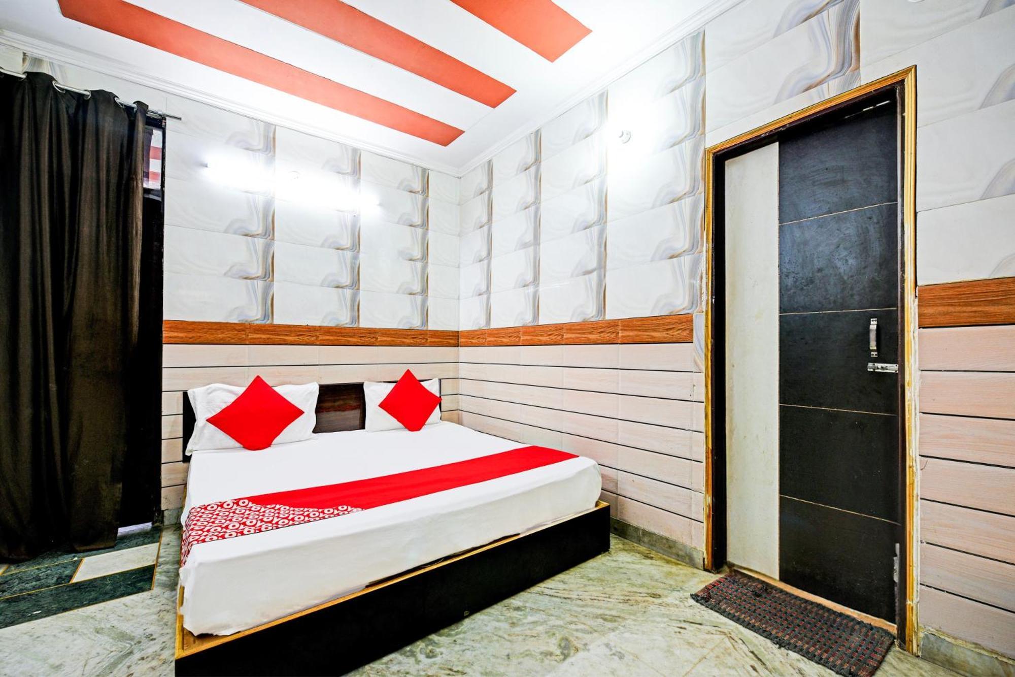 Hotel O Granville Нью-Дели Экстерьер фото