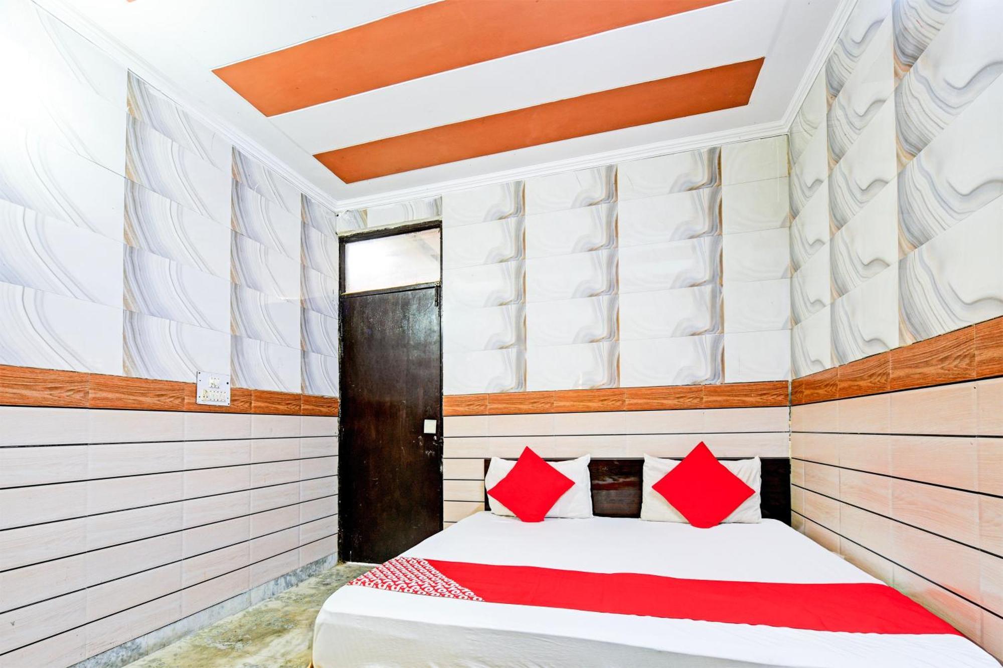 Hotel O Granville Нью-Дели Экстерьер фото