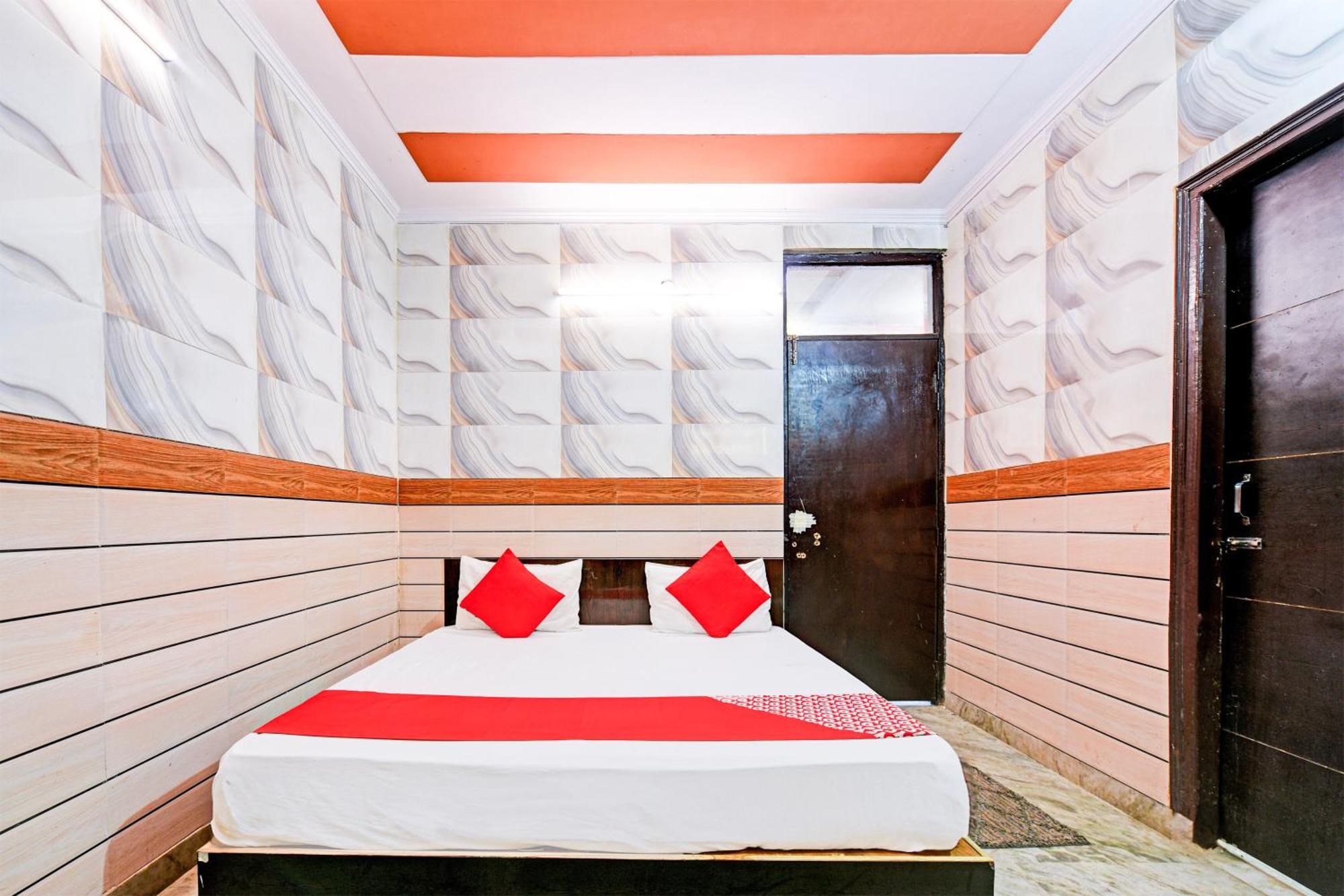Hotel O Granville Нью-Дели Экстерьер фото